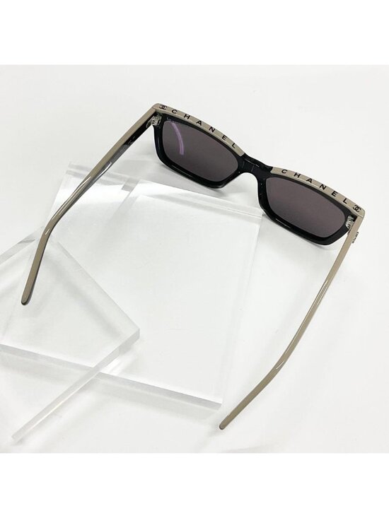Chanel Sunglasses CC Logo Square Eyewear